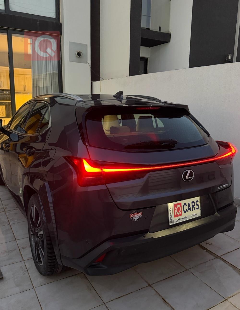 Lexus UX